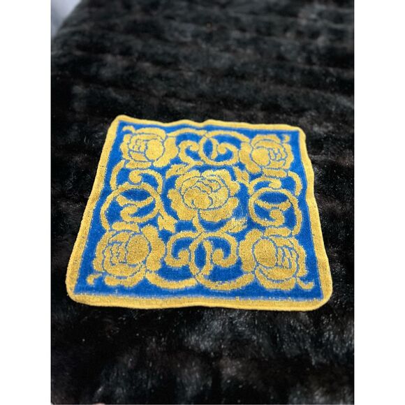 Vintage fieldcrest blue and yellow flowers washcloth towels - Picture 1 of 3